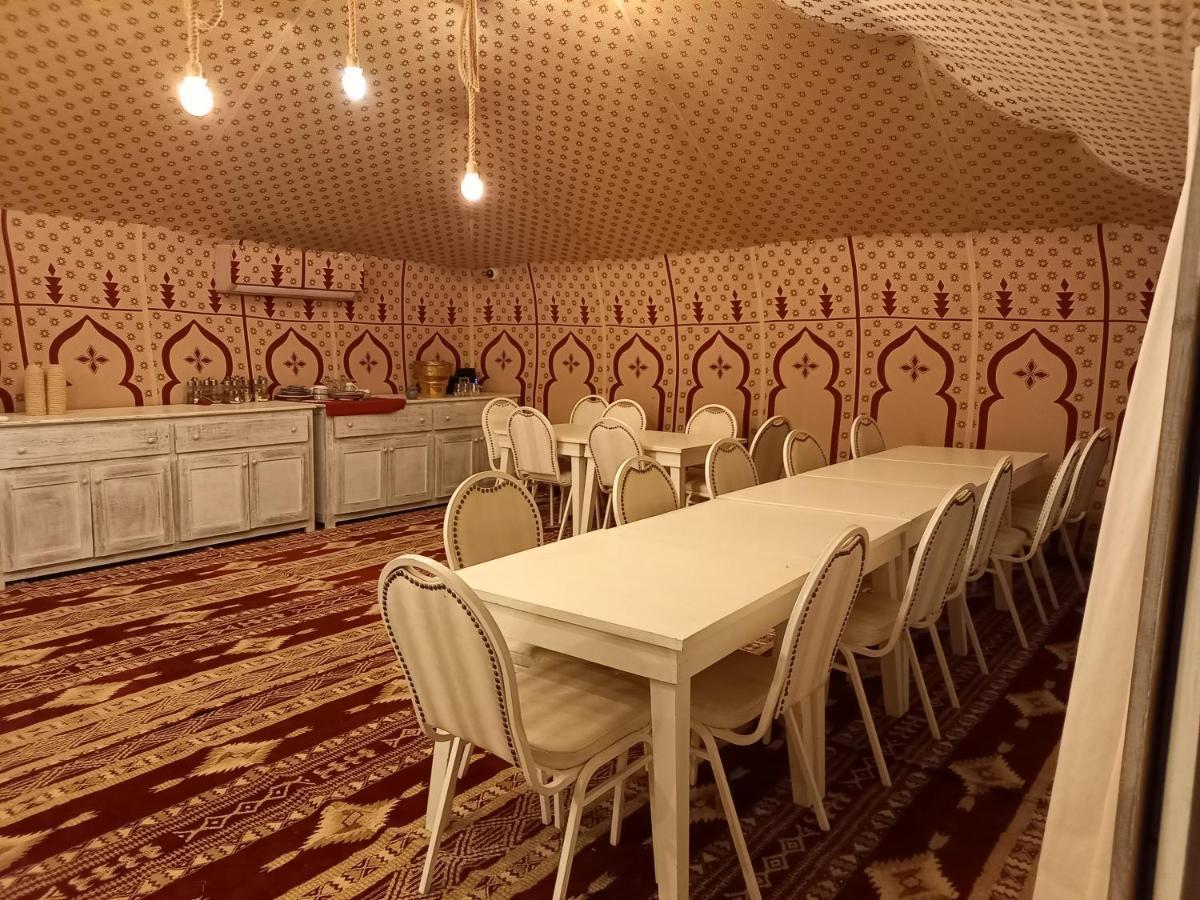 Отель Itran Royal Camp Мерзуга Экстерьер фото